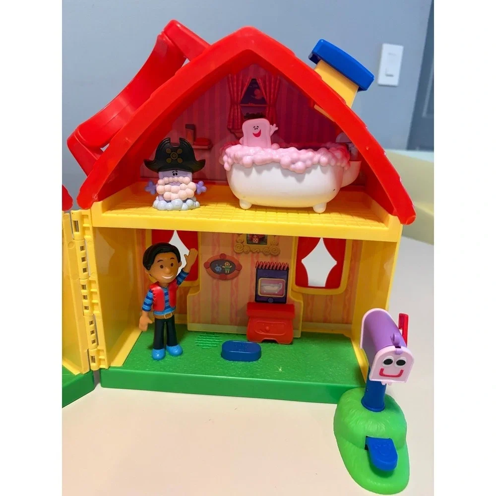 Blues Clues & You Blue House Playset Figures Thinking Chair Mailbox Nickelodeon